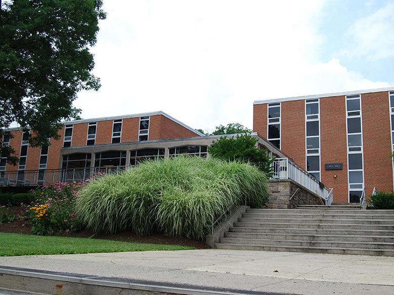 Oak Residence Hall